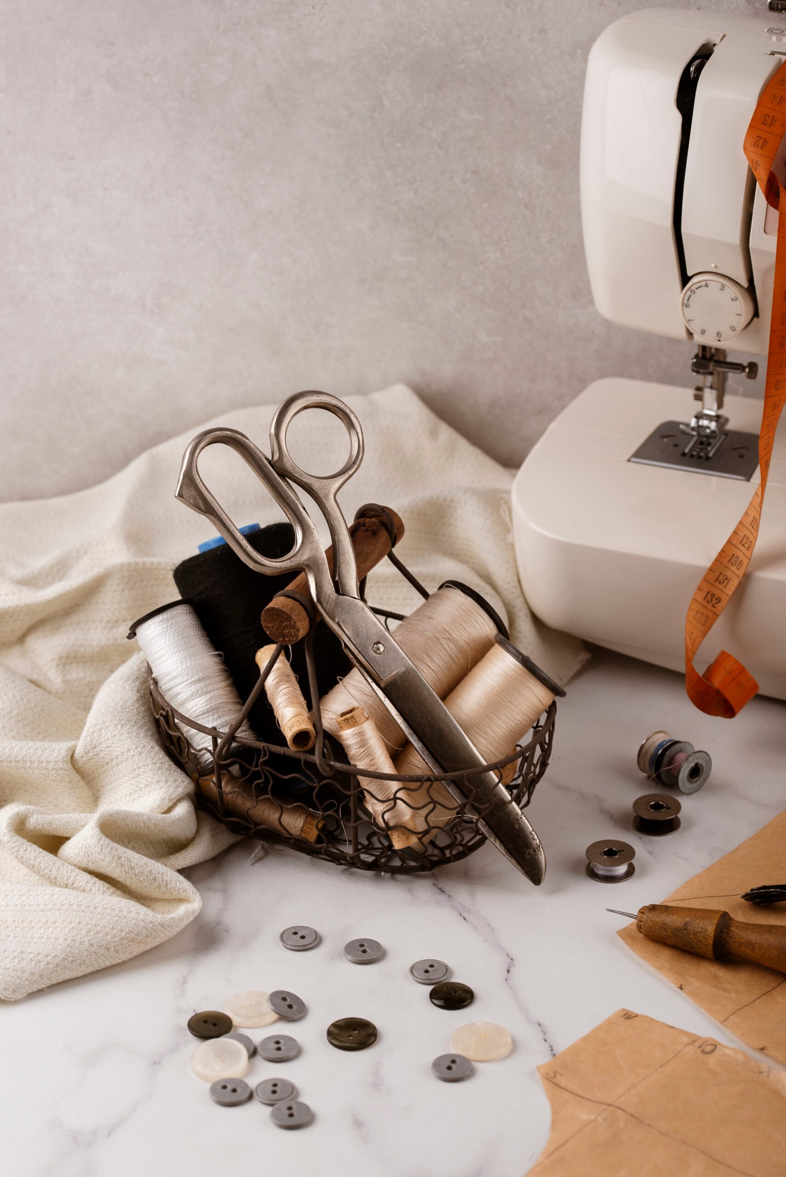 ادوات خياطة